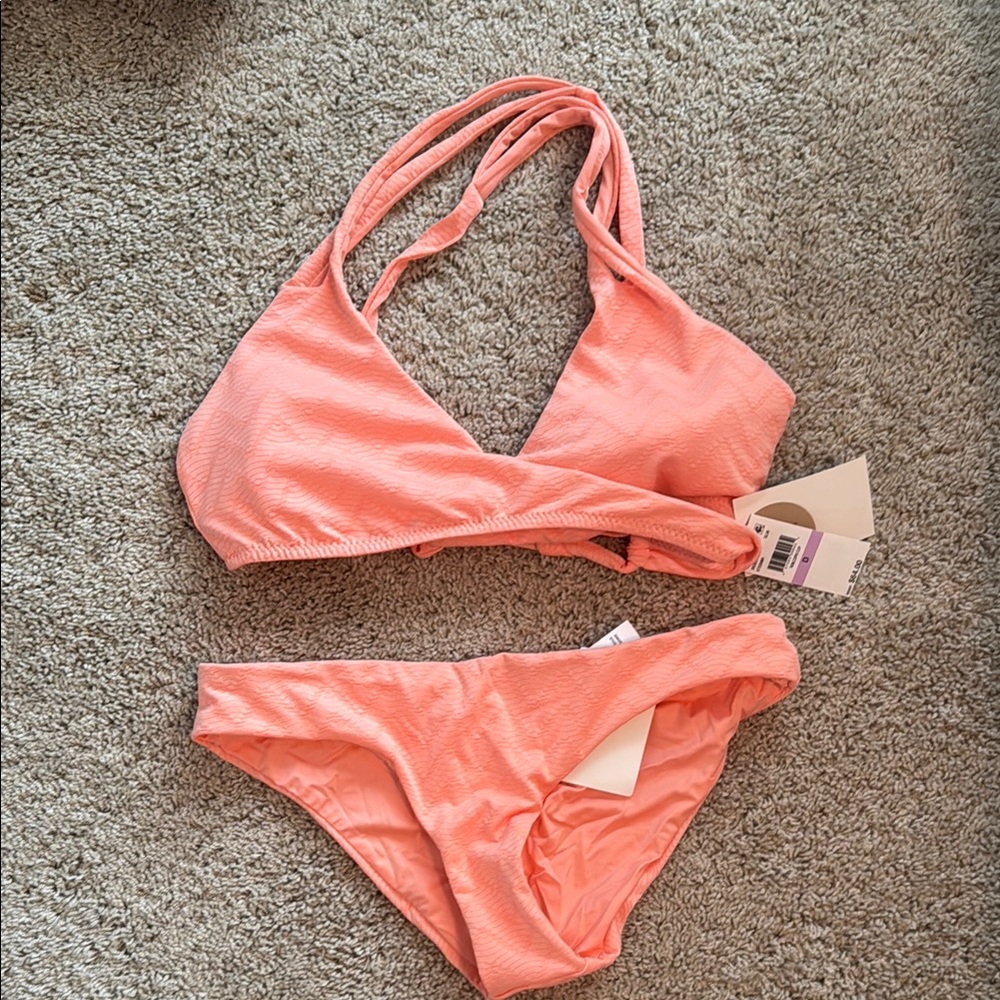 NWT Becca Cross Back Coral Bikini Set